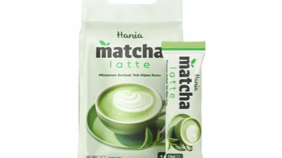 HANIA MATCHA LATTE